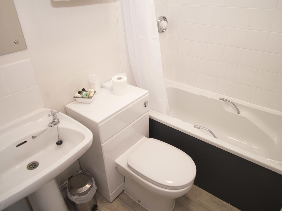 Longstone House Bed & Breakfast Hotel Seahouses Exterior foto